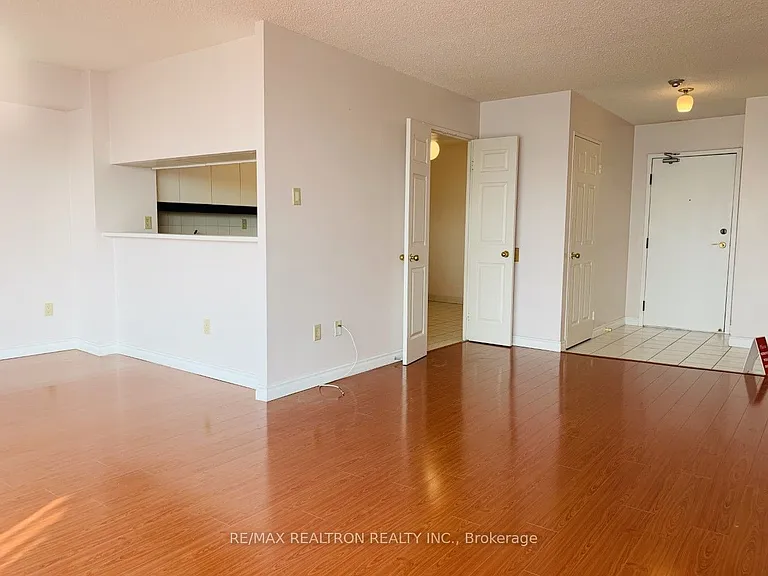 7805 Bayview Ave #714 — Photo 3