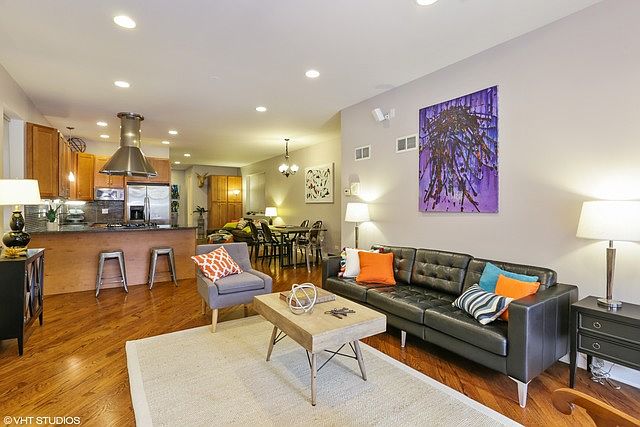 3052 N Oakley Ave #1E, Chicago, IL 60618 | Zillow