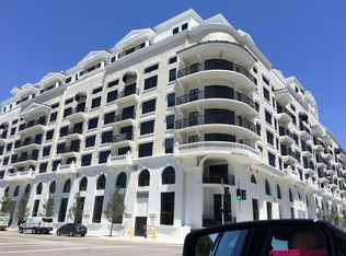 8150 NW 71st St, Miami, FL 33166