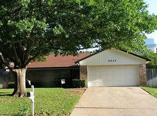 2017 Hood Ridge Ct, Grapevine, TX 76051