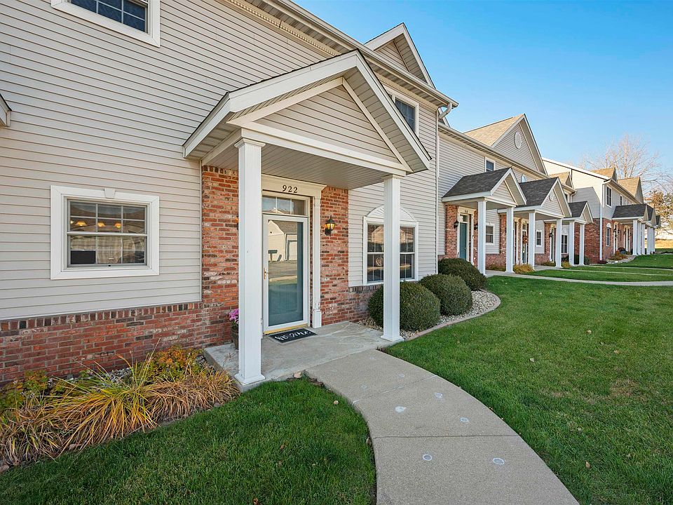 1st image of 922 W Trailcreek Dr #922