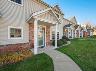922 W Trailcreek Dr #922, Peoria, IL 61614