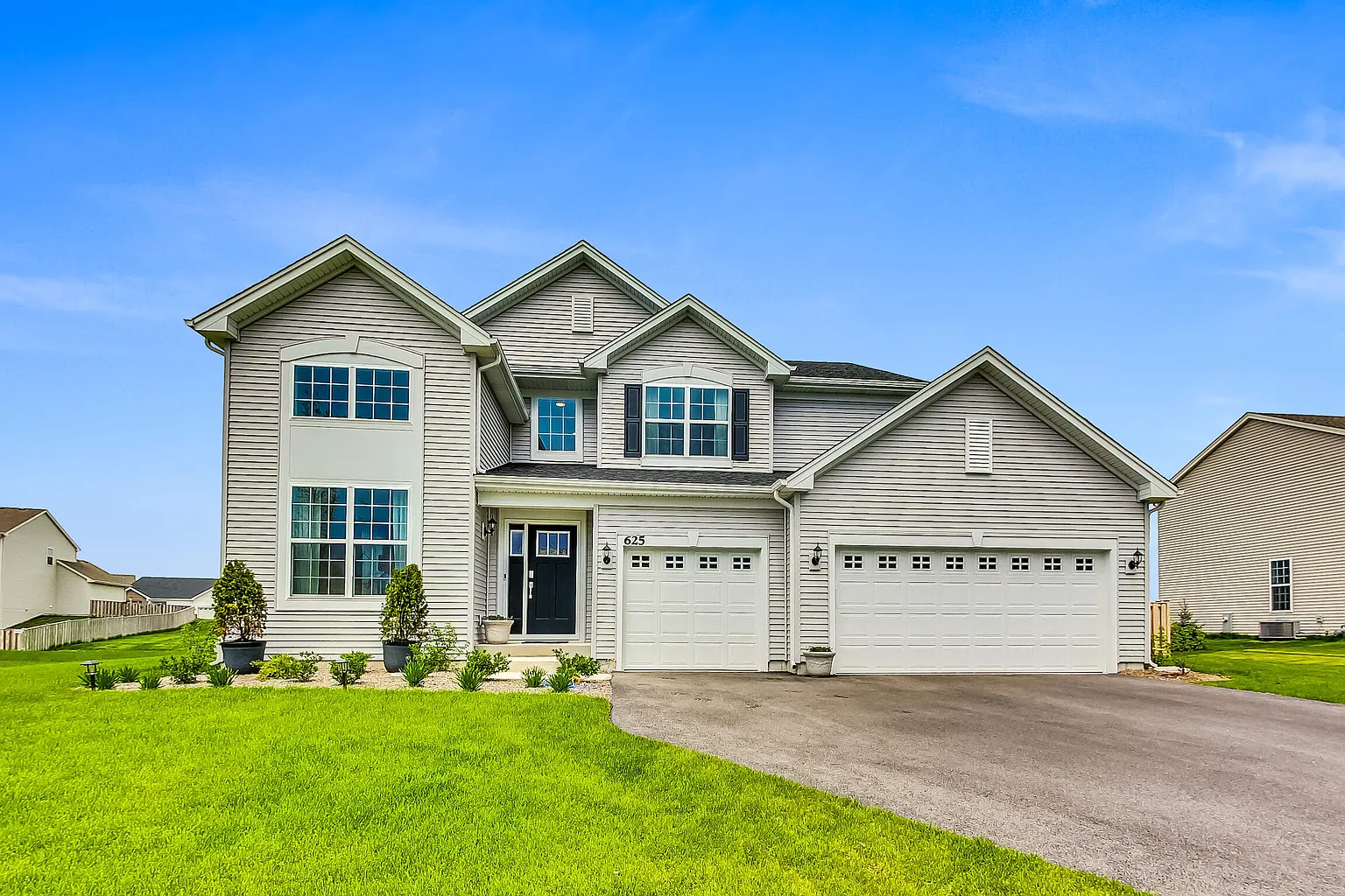 625 Braemore Ln photo 1