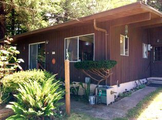 188 NE Salmon St, Yachats, OR