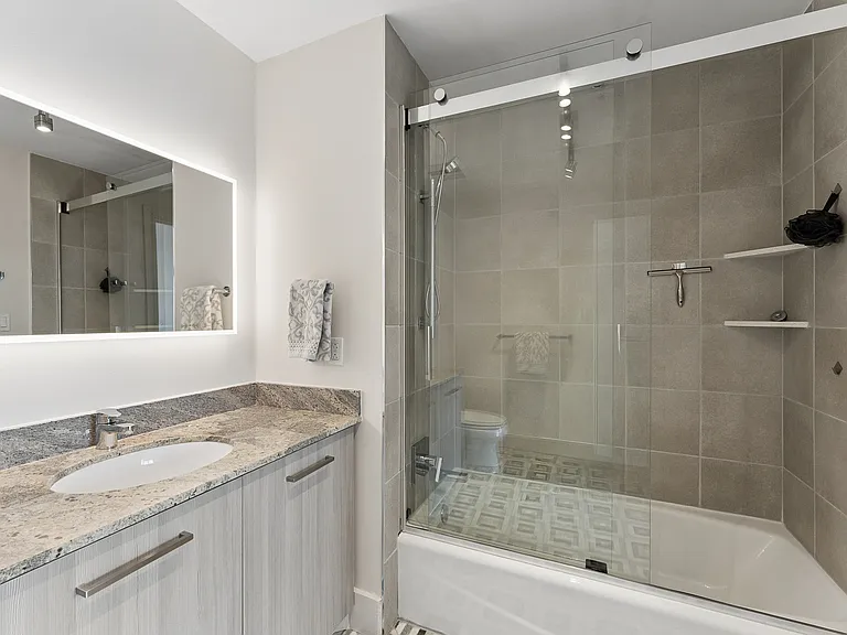 515 Church St #3011 — Photo 26