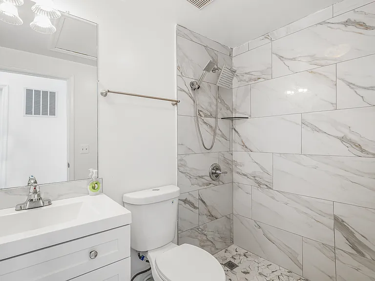 3355 Canton Ct — Photo 20