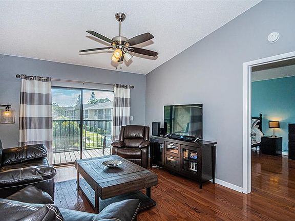 5th image of 729 83rd Ave N APT 202