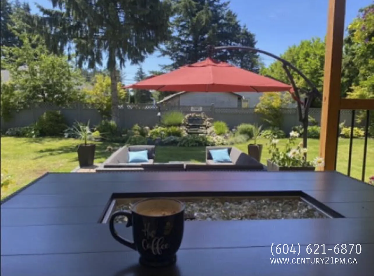 33270 Shelley Avenue - Upper — Photo 2