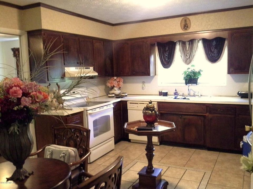 2nd image of 8046 Mendoza Dr