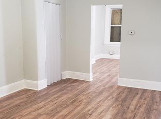 37 Oak St, Trenton, NJ 08638