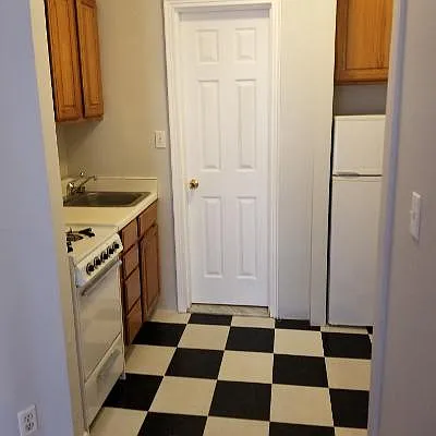 Rented by Prince Real Estate Associates LLC | media 4