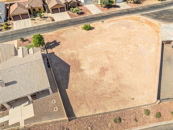 3rd image of 1788 E Emily Drive