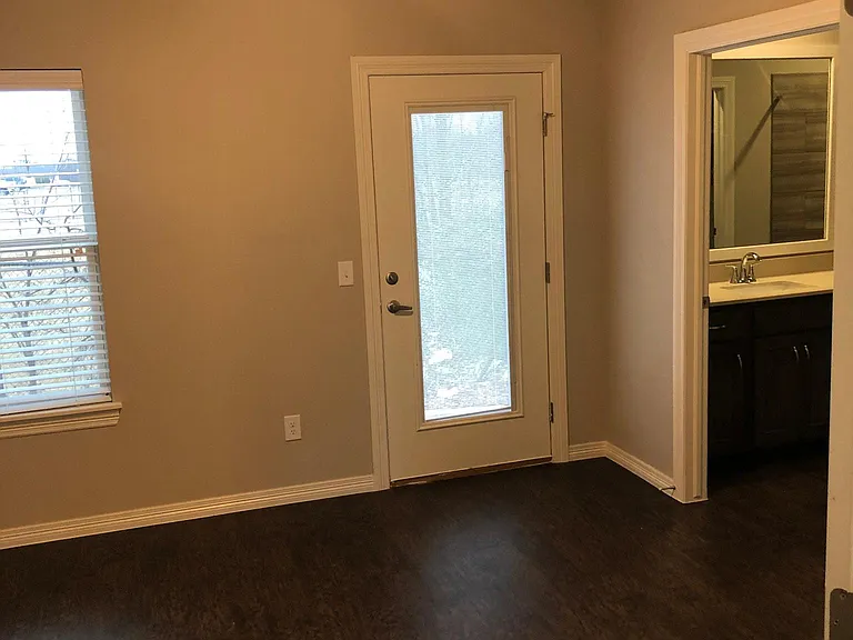 2125 Camino Del Plaza Ln #2125 — Photo 12