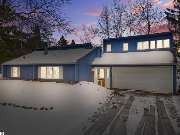 324 N Marion St, Lake City, MI 49651