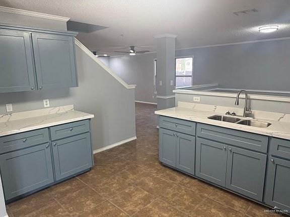 4th image of 2402 Llano Grande Ln