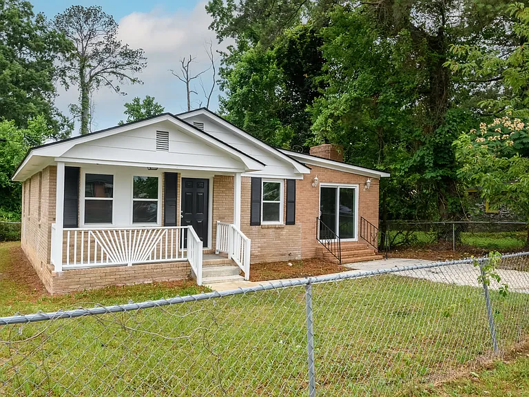 102 Burdock Cir — Photo 12