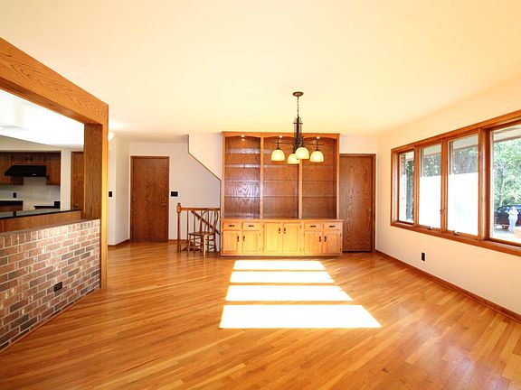 5th image of 8254 NW Oakwood Dr