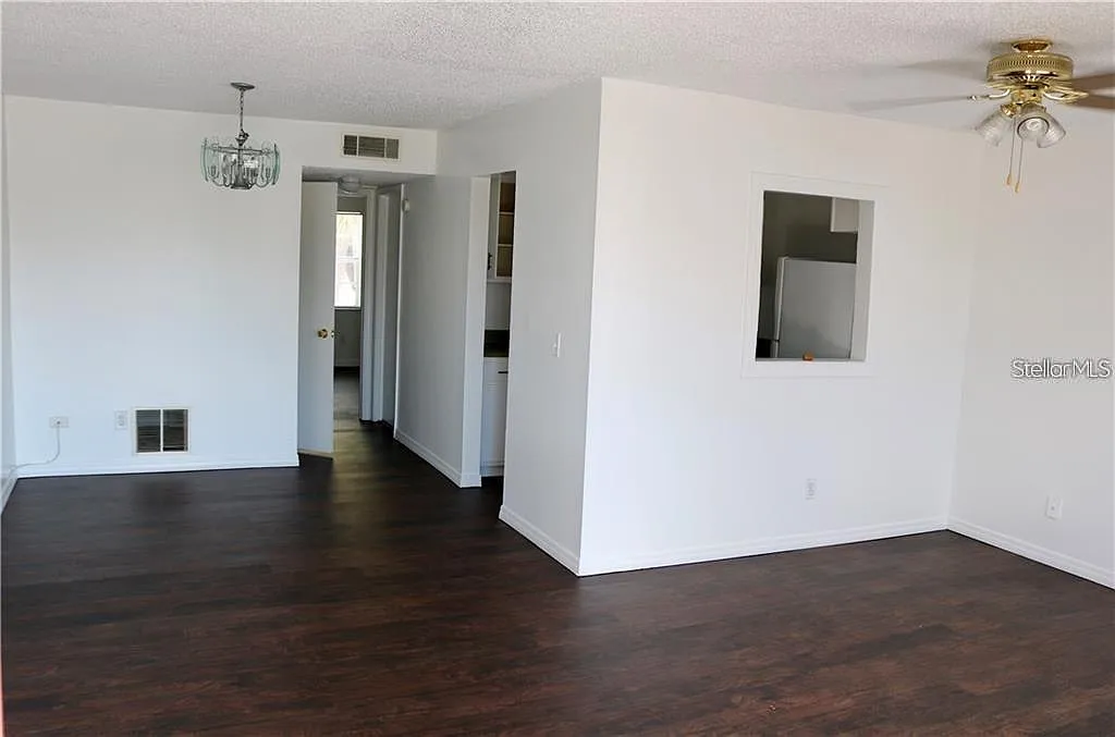1 bed, 1.0 bath, 760 sqft, $1,225 — Photo 4