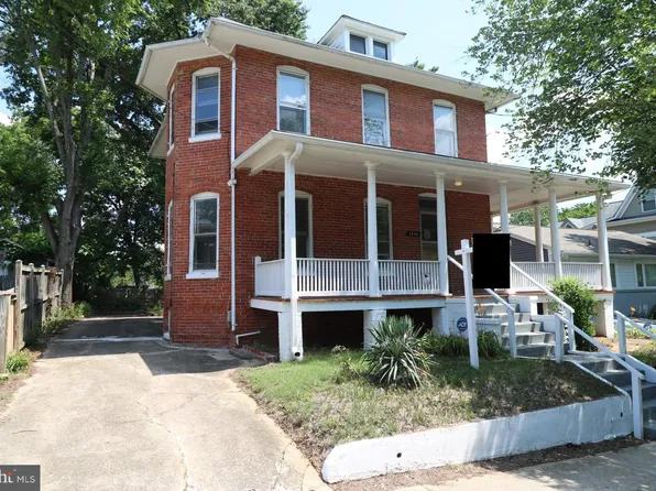 3604 Perry St, Mount Rainier, MD 20712