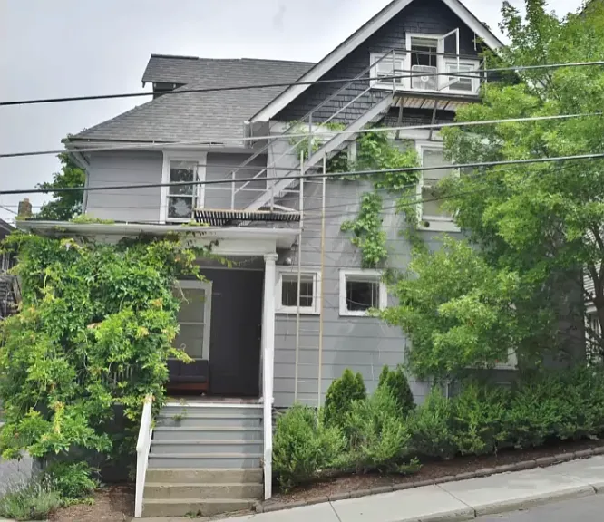 208 Williams St #3 — Photo 10
