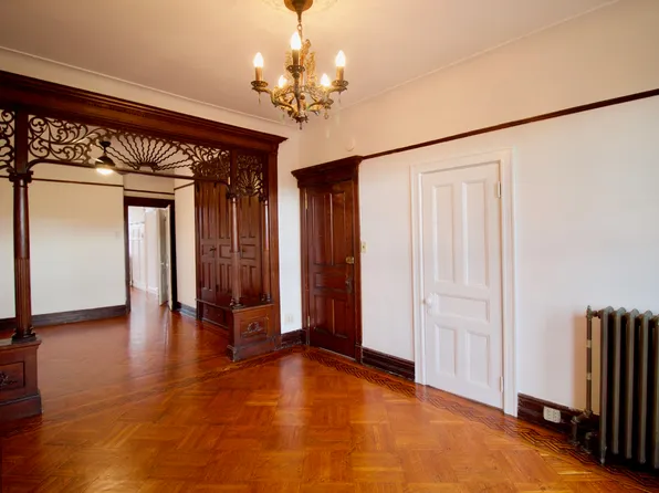 403 Caton Avenue image 1 of 21