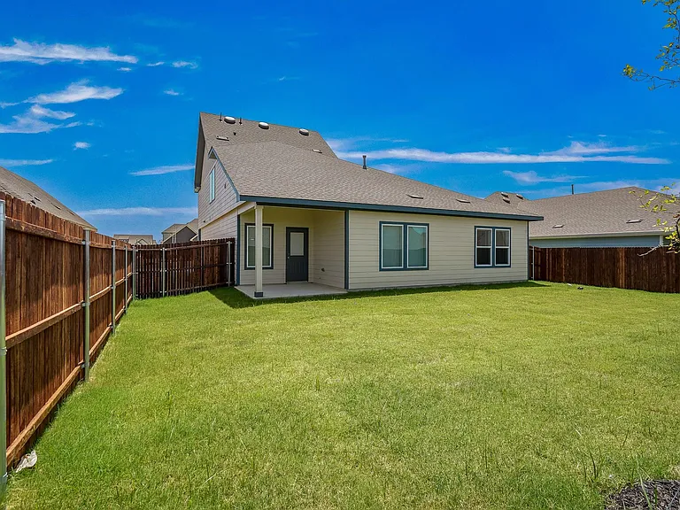 722 Sweet Pea Dr — Photo 15