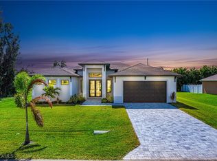 1310 SW 32nd Terrace Cpe, Coral, FL 33914