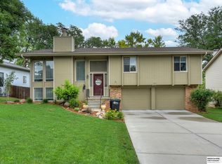 14611 Monroe St, Omaha, NE 68137