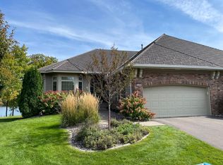 530 Waycliffe N, Wayzata, MN 55391