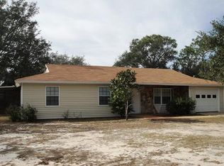 8729 Sand Pine Dr, Navarre, FL 32566