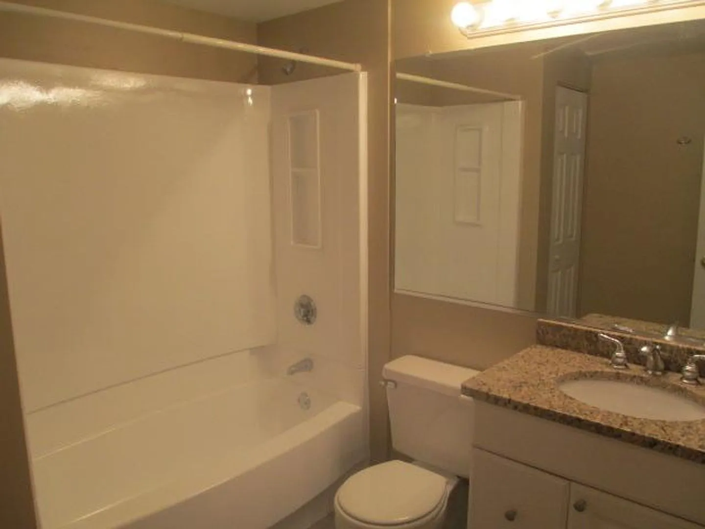Luxury 2 bed — Photo 2