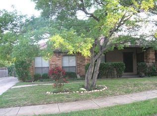 2316 Shady Turf Dr, Bedford, TX 76022