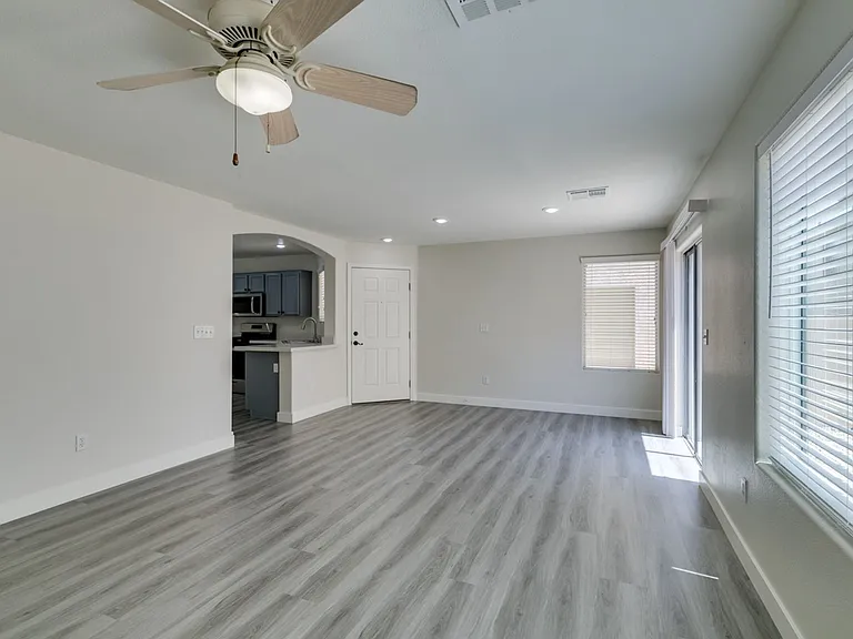 5011 Groveland Ave — Photo 13