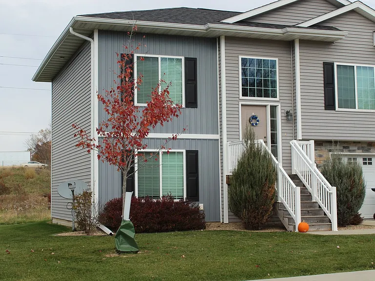 1029 Manitou Trl — Photo 14