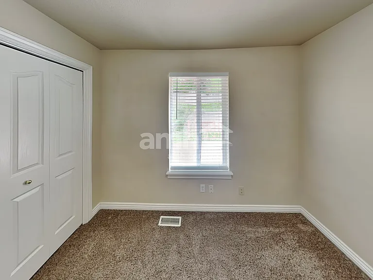2187 Dakota Ave — Photo 17