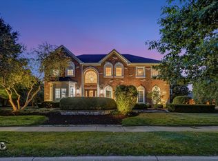 0S170 Bealer Cir, Geneva, IL 60134
