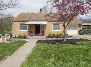 15 Laycock Ln, Newport, KY 41071