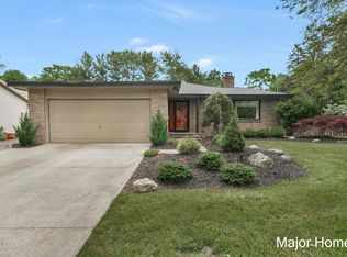 1846 Ranch Dr NW, Grand Rapids, MI 49504