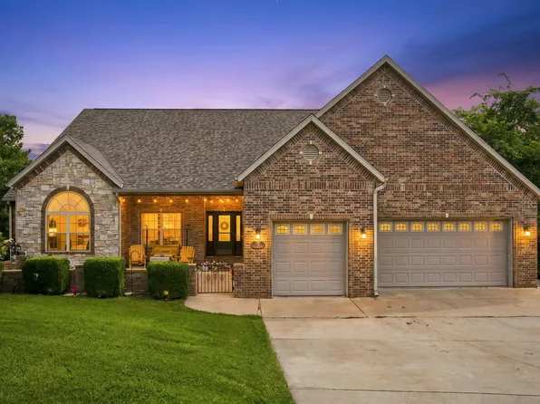 135 Roark Hills Drive, Branson, MO 65616