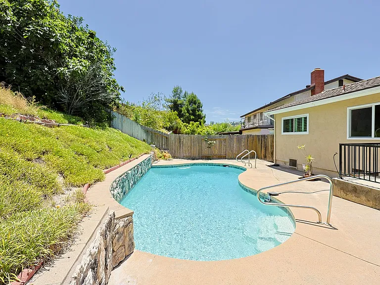 7517 Melotte St — Photo 30