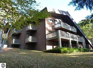 4503 Michigan Trl, Kewadin, MI 49648