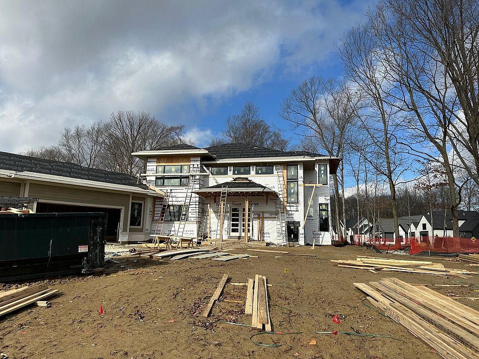 1st image of 10874 Barrington Way