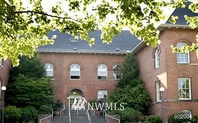 1st image of 1401 5th Avenue W #415
