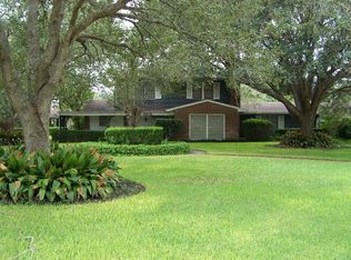 2805 Arroyo Dr, Victoria, TX 77901