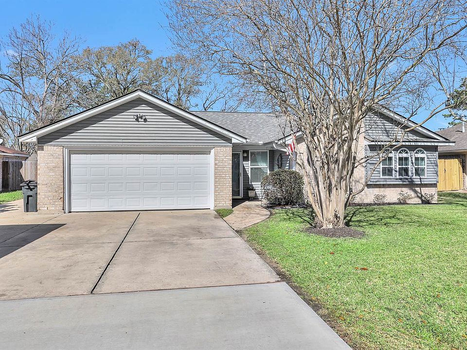 1st image of 12906 Foxburo Dr