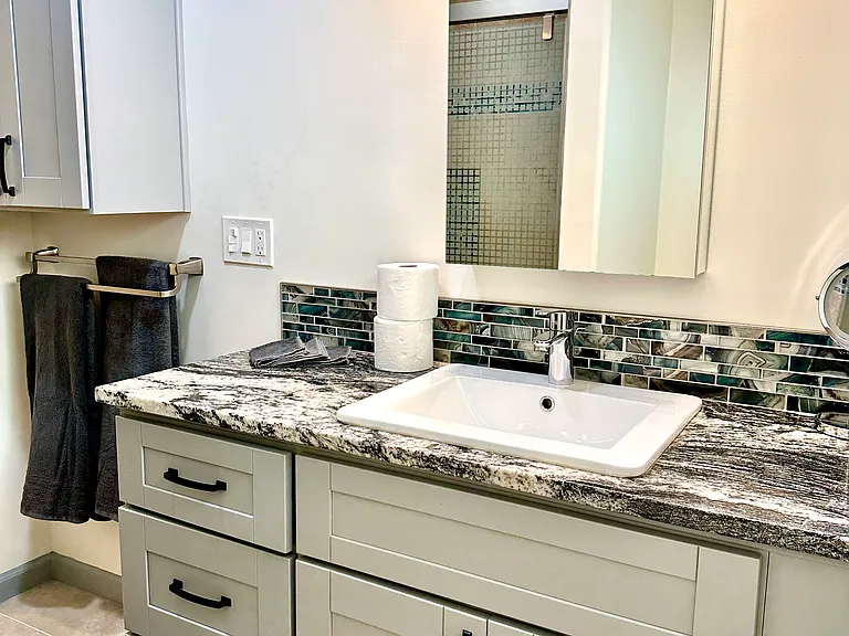 7670 La Jolla Blvd #7672 — Photo 10