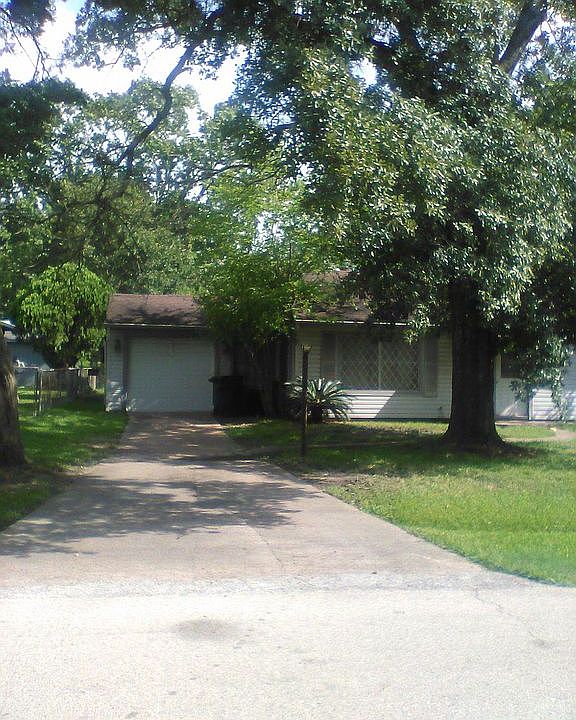 2nd image of 6502 Teluco St