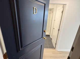 28 Queensberry St APT 4, Boston, MA 02215