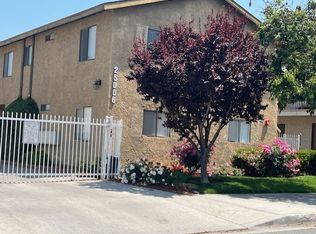 25006 Walnut St APT 2, Newhall, CA 91321