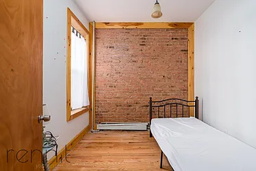 Rented by Rennit Inc.